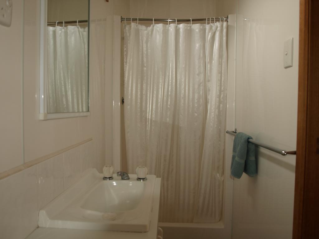 Cowra Holiday Park Ruang foto